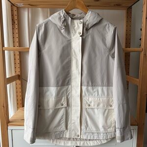 Eddie Bauer WeatherEdge Cream/Beige Rain Jacket shell